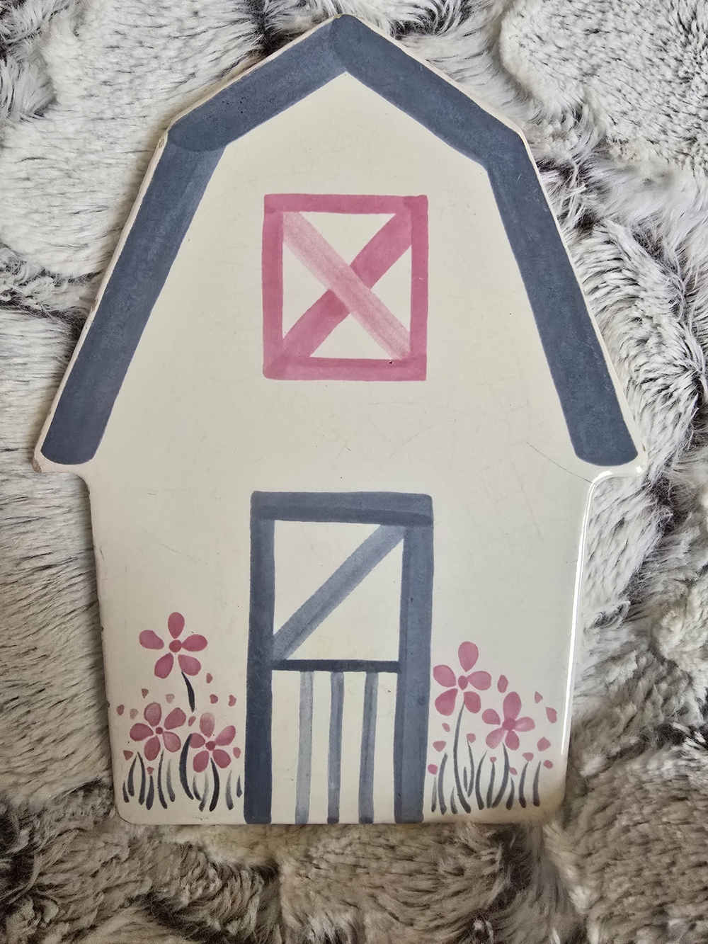 Vintage Russ Pink & Blue Cottage House Trivet Plaque Farmhouse Chippy Corner